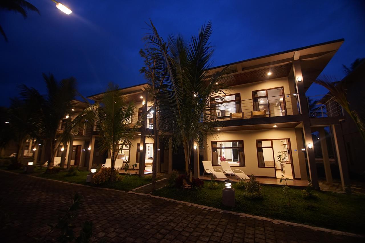 Grand Harvest Resort & Villas Banyuwangi  Exterior foto